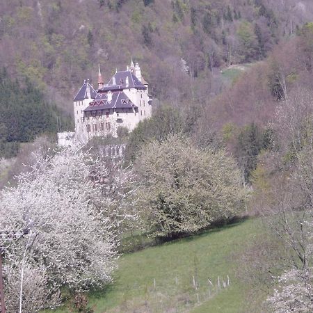 Hotel Golf Et Montagne Talloires Exterior photo